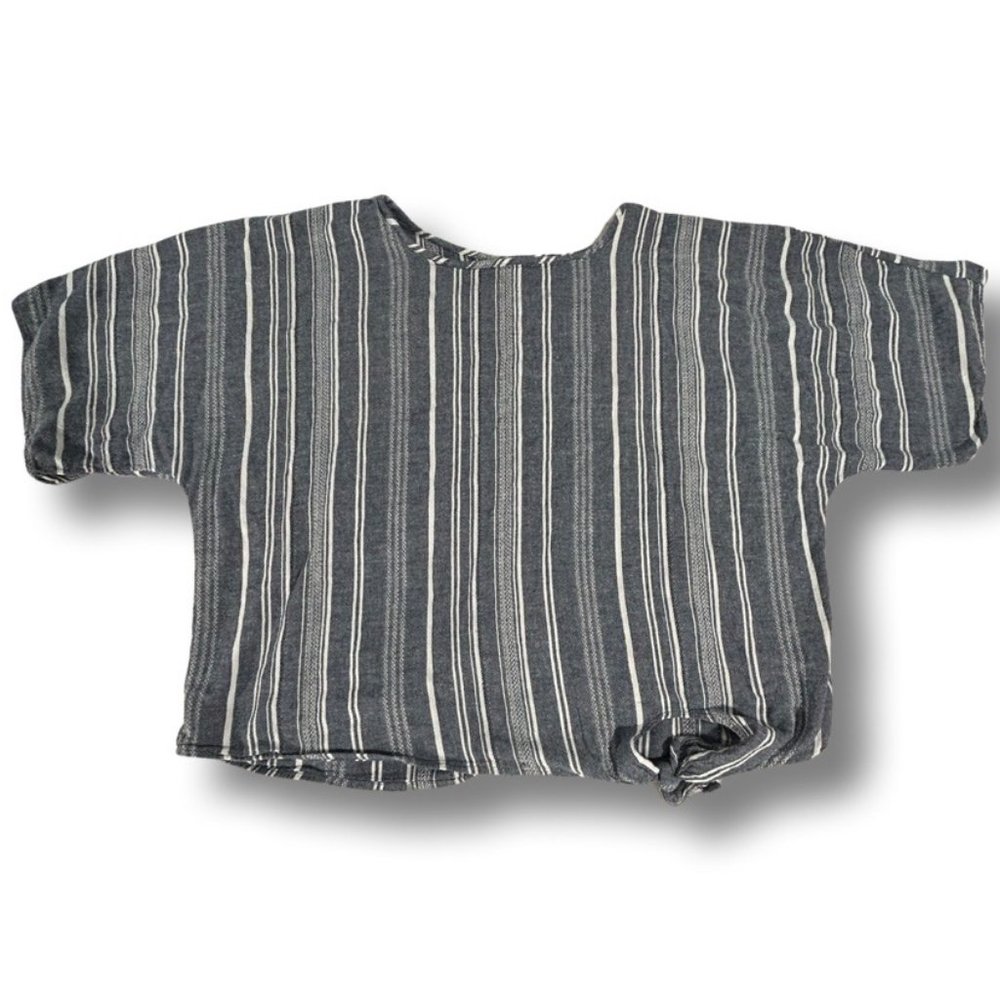 Time And Tru Women's Vertical Striped Blue And White Blouse Size XL (16-18)